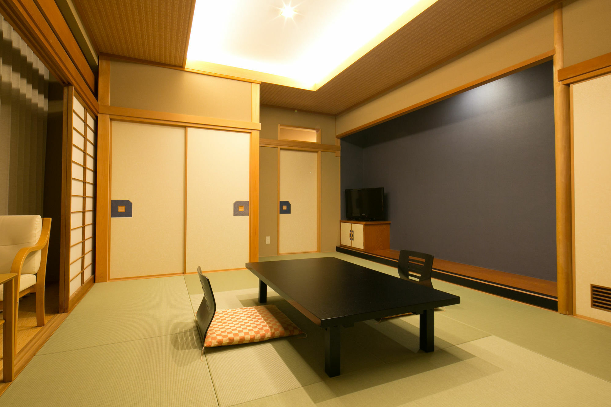 Hotel Yugawara Mizunokaori Zewnętrze zdjęcie